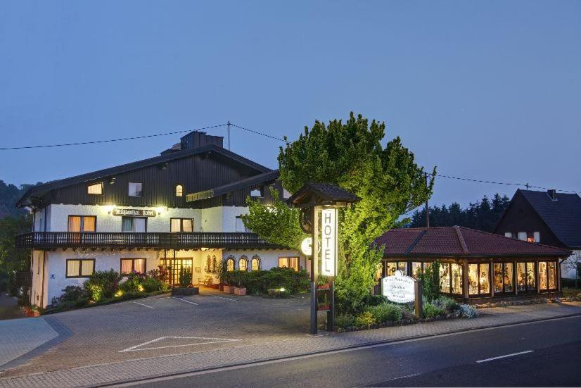 Hotel Muehlenthal Gmbh Швальбах Экстерьер фото